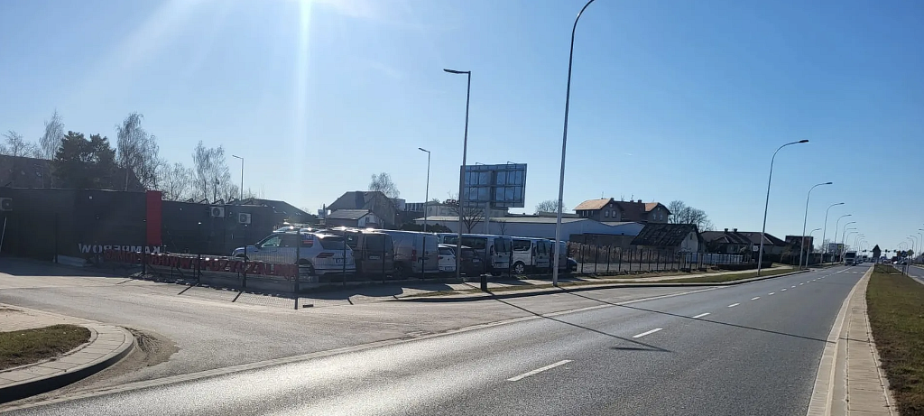 parking-przy-lotnisku-wroclaw.png